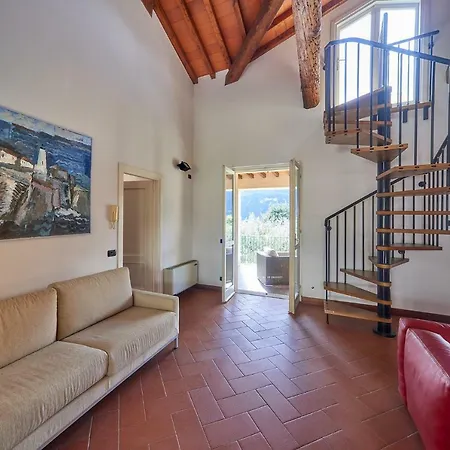 Breezeway * Lierna