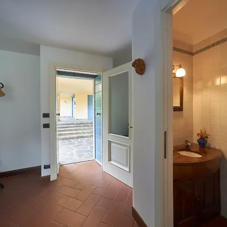 Villa Breezeway